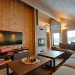 Modern Comfort Perfect For Families And Groups Casa de Férias