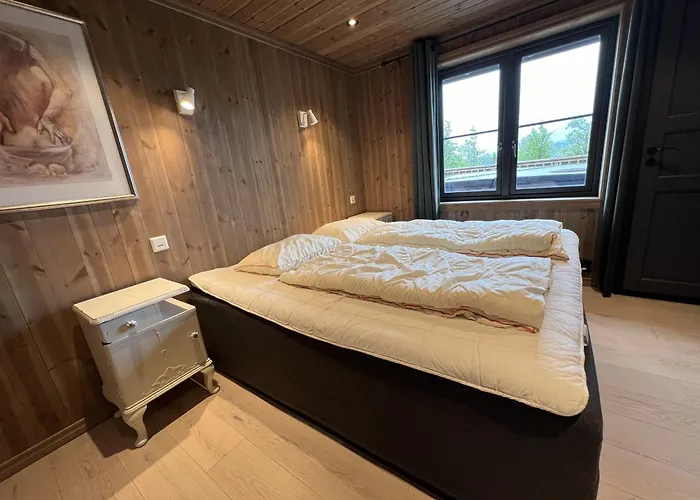 Modern Comfort Perfect For Families And Groups *